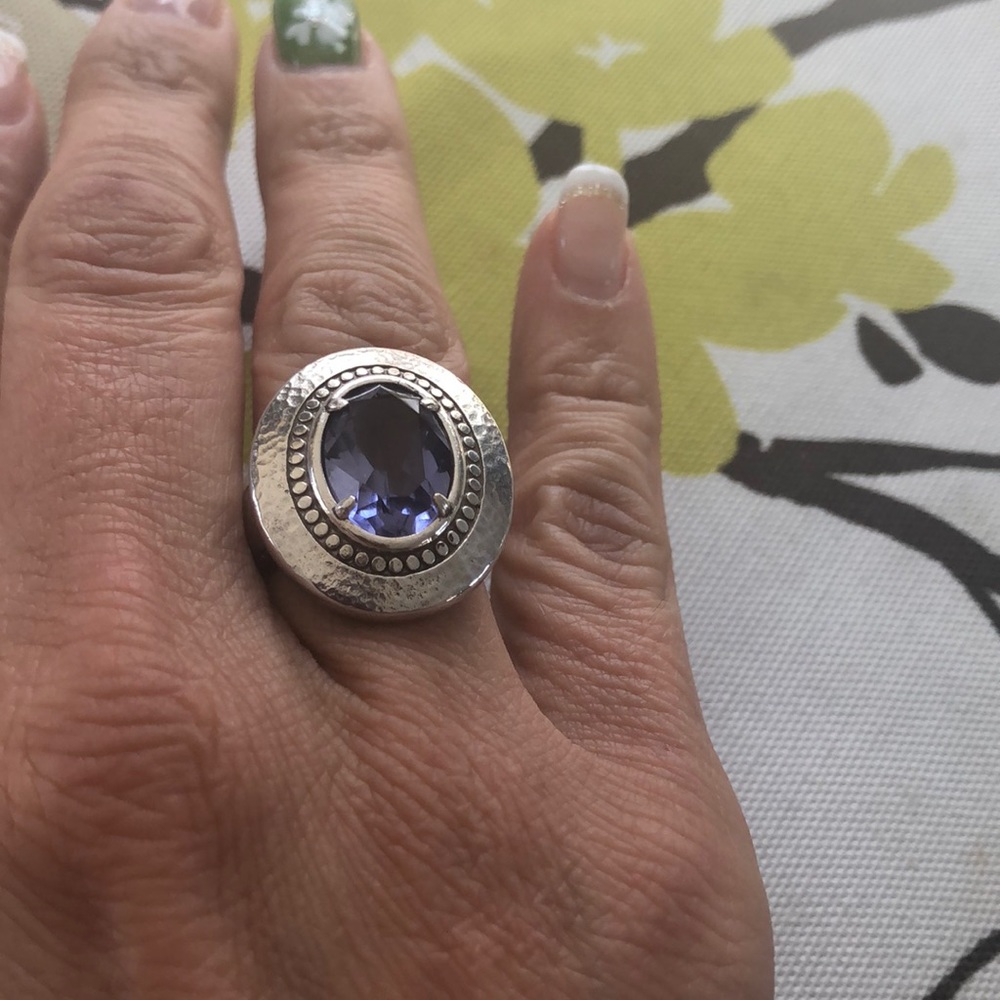 Ring